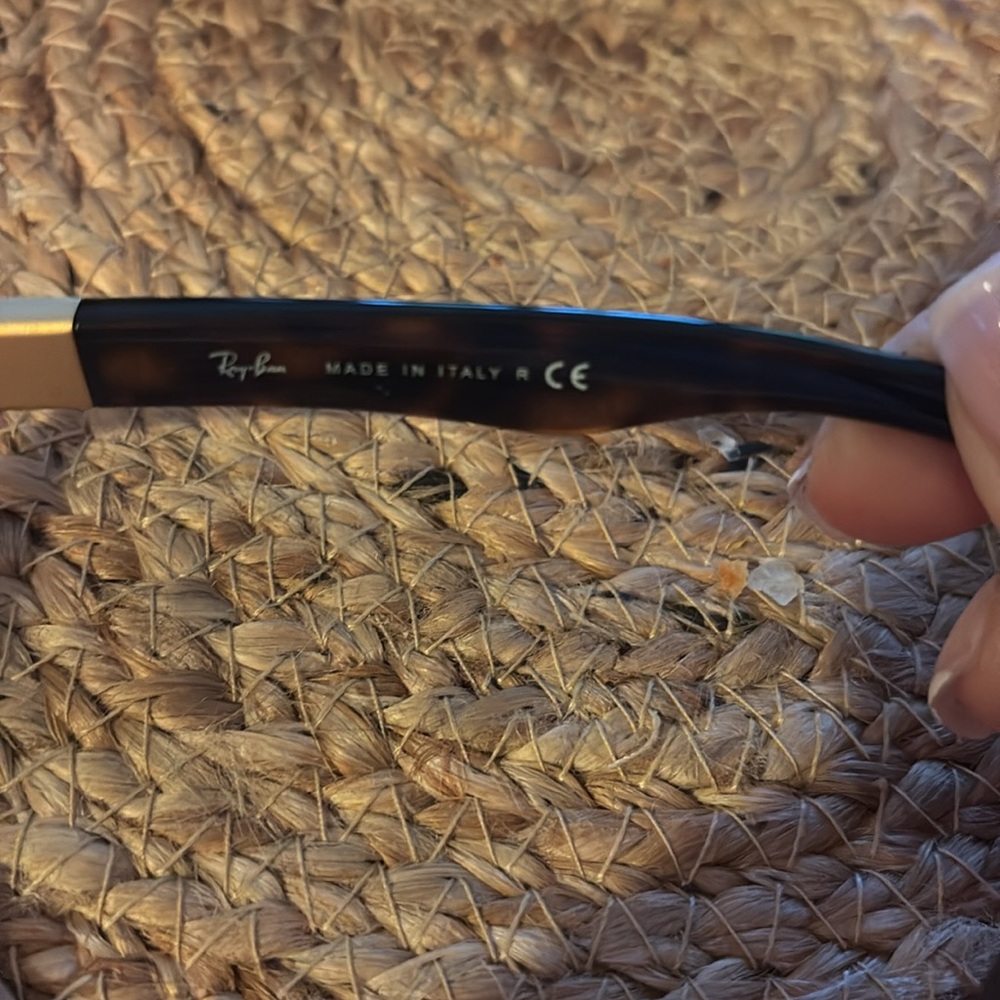 Ray Ban sunglasses - Picture 8 of 9
